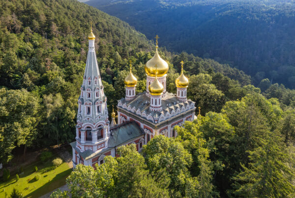 Храм-паметник „Рождество Христово“ в гр. Шипка. Автор на снимката: © Пенчо Чуков